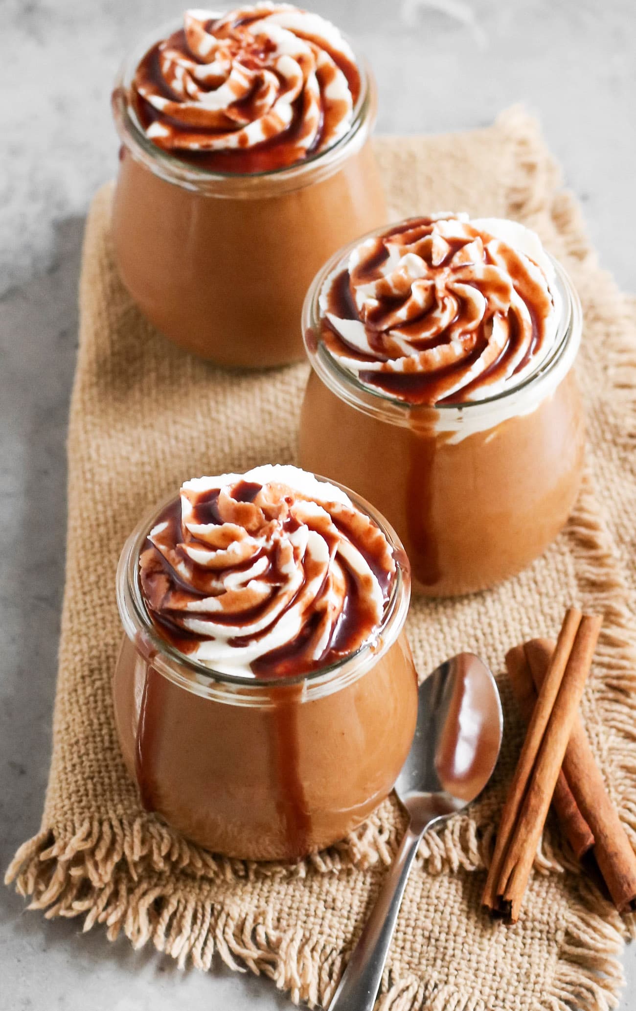 Basic Caramel Sauce Recipe: A Sweet and Easy Guide to Perfectly Caramelized Sugar